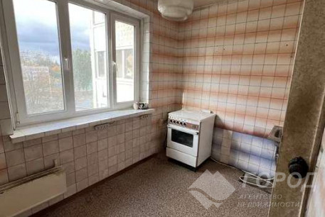 Продам 4-х кімнатну квартиру, Сосновая Горка, Научная метро, Код: 813966/1