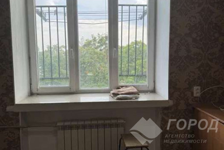 Сдам гостинку, ХТЗ, ХТЗ метро, Код: 813981/1