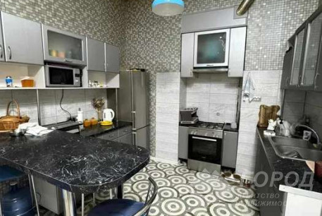 Сдам 3-х кімнатну квартиру, Центральный рынок, Центральный Рынок метро, Код: 813994/1