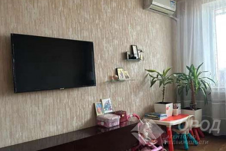 Продам 3-х кімнатну квартиру, Салтовка, Героев Труда метро, Код: 813998/1