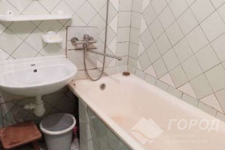 Сдам 2-х кімнатну квартиру, Рогань, Код: 814018/1