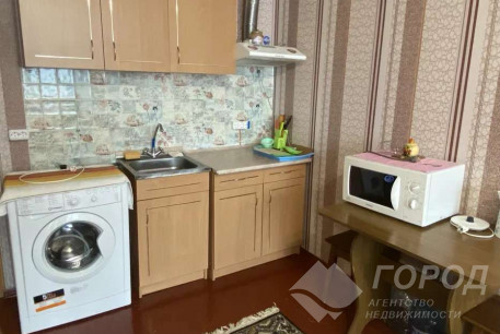 Продам гостинку, ХТЗ, Код: 814046/1