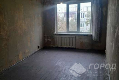 Продам 2-х кімнатну квартиру, Рогань, Код: 814055/1