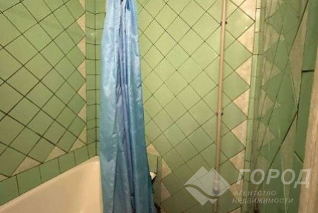 Продам 3-х кімнатну квартиру, Основа, Код: 814065/1