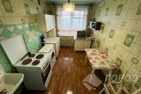Продам 3-х кімнатну квартиру, Основа, Код: 814065/1