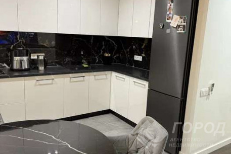 Продам 2-х кімнатну квартиру, ХТЗ, Масельского метро, Код: 814066/1