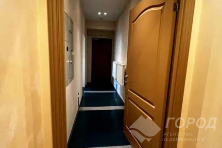 Продам 5-и кімнатну квартиру, Сосновая Горка, Научная метро, Код: 814081/1