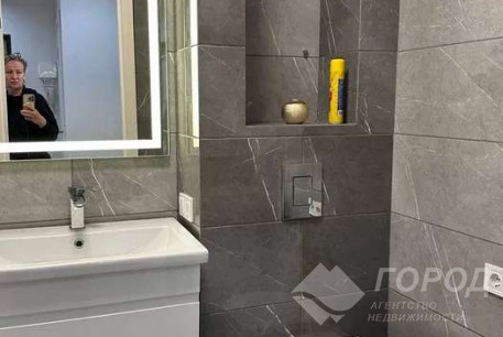 Продам 2-х кімнатну квартиру в новобудові, ХТЗ, ХТЗ метро, Код: 814083/1