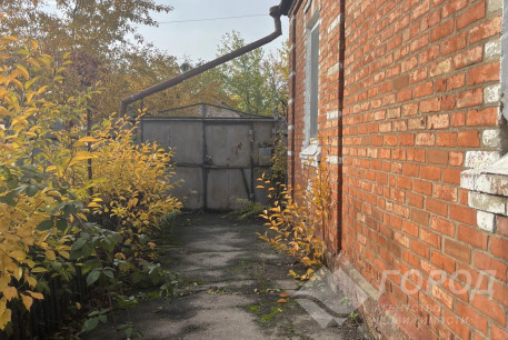 Продам 4-х кімнатну квартиру, ХТЗ, Восточный (ХТЗ), Код: 814085/1