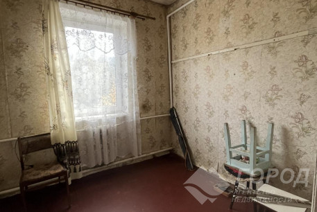 Продам 4-х кімнатну квартиру, ХТЗ, Восточный (ХТЗ), Код: 814085/1