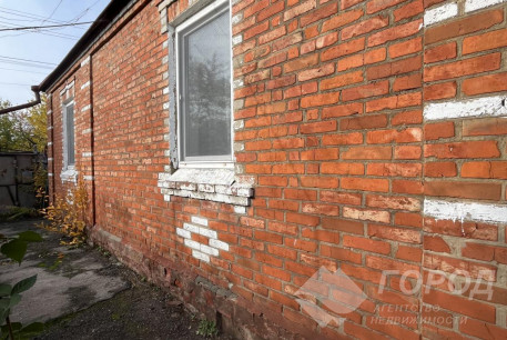 Продам 4-х кімнатну квартиру, ХТЗ, Восточный (ХТЗ), Код: 814085/1