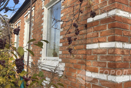 Продам 4-х кімнатну квартиру, ХТЗ, Восточный (ХТЗ), Код: 814085/1