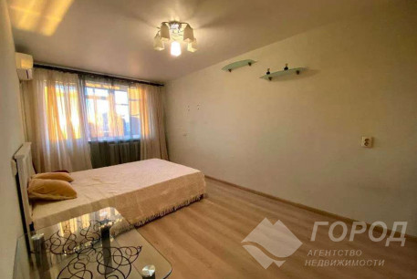 Продам 2-х кімнатну квартиру, Павлово поле, Ботанический сад метро, Код: 814093/1