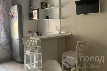 Продам 3-х кімнатну квартиру, ХТЗ, Код: 814107/1