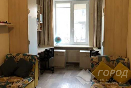 Продам 3-х кімнатну квартиру, ХТЗ, Код: 814107/1