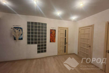 Продам 3-х кімнатну квартиру, Гагарина проспект, Метростроителей метро, Код: 814117/1