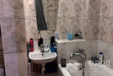 Продам 2-х кімнатну квартиру, Журавлевка, Киевская метро, Код: 814156/1