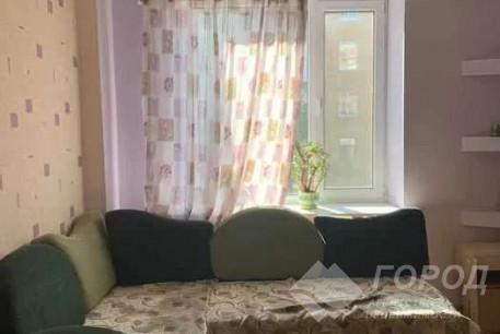 Продам 2-х кімнатну квартиру, ХТЗ, Пролетарская метро (Индустриальная), Код: 814175/1