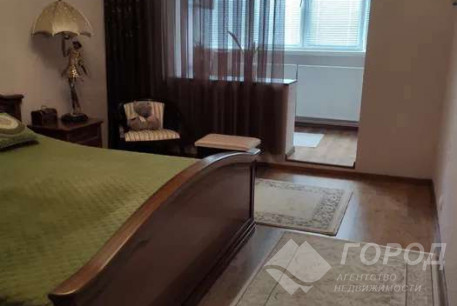 Продам 2-х кімнатну квартиру, Сосновая Горка, Научная метро, Код: 814193/1