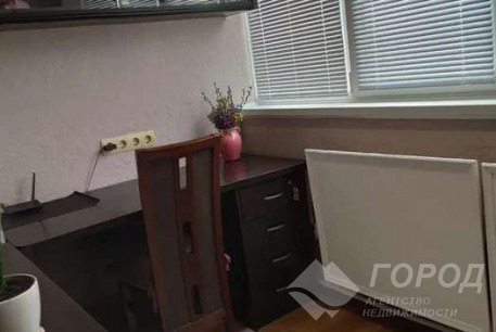 Продам 2-х кімнатну квартиру, Сосновая Горка, Научная метро, Код: 814193/1