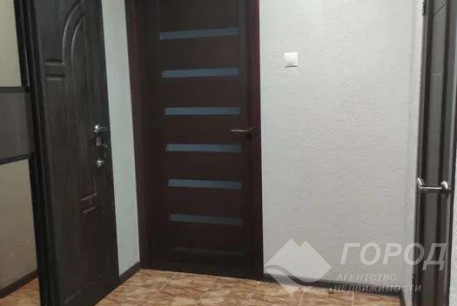 Продам 2-х кімнатну квартиру, Сосновая Горка, Научная метро, Код: 814193/1