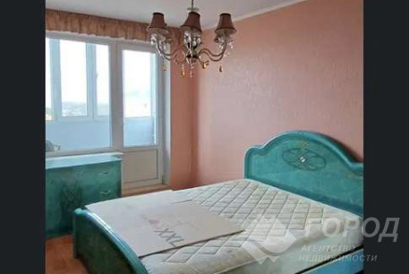 Продам 3-х кімнатну квартиру, Гагарина проспект, Защитников Украины метро (Площадь Восстания), Код: 814194/1