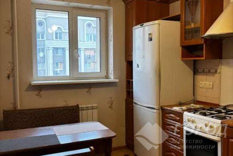 Сдам 3-х кімнатну квартиру, Гагарина проспект, Защитников Украины метро (Площадь Восстания), Код: 814210/1