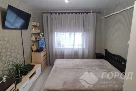 Продам 2-х кімнатну квартиру, Журавлевка, Киевская метро, Код: 814222/1