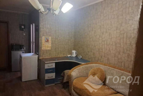 Сдам гостинку, ХТЗ, Пролетарская метро (Индустриальная), Код: 814229/1