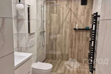 Продам 2-х кімнатну квартиру, Рогань, Код: 814246/1