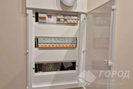 Продам 2-х кімнатну квартиру, Рогань, Код: 814246/1