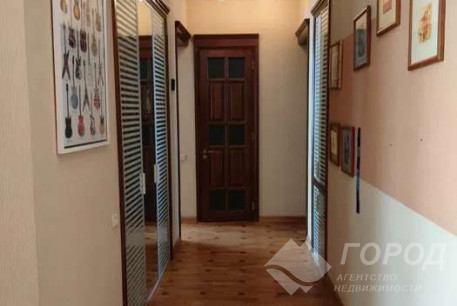 Сдам 4-х кімнатну квартиру, Центр, Университет метро, Код: 814259/1