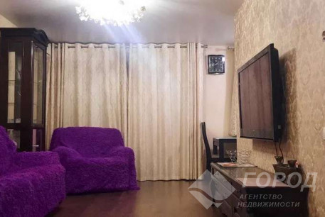 Продам 4-х кімнатну квартиру, Журавлевка, Код: 814269/1
