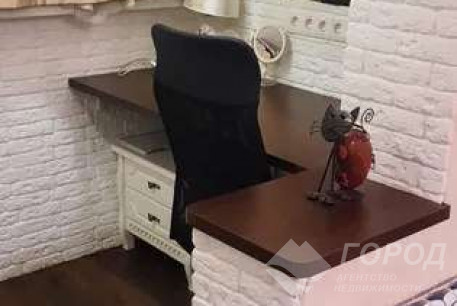 Продам 4-х кімнатну квартиру, Журавлевка, Код: 814269/1