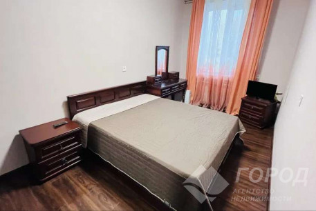 Сдам 3-х кімнатну квартиру, Центр, Код: 814314/1