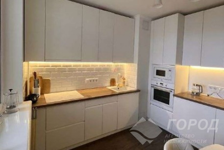 Продам 4-х кімнатну квартиру, Алексеевка, Алексеевская метро, Код: 814350/1