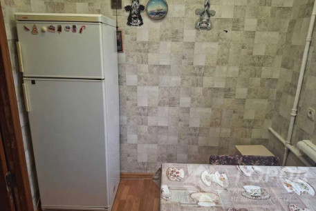 Продам 2-х кімнатну квартиру, ХТЗ, Пролетарская метро (Индустриальная), Код: 814351/1