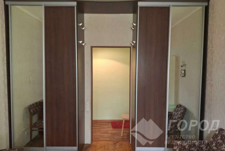 Продам 2-х кімнатну квартиру, ХТЗ, Пролетарская метро (Индустриальная), Код: 814351/1