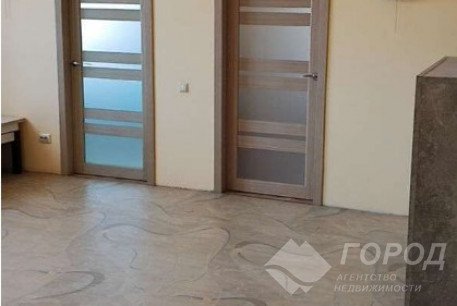 Продам 3-х кімнатну квартиру, Центральный рынок, Центральный Рынок метро, Код: 814360/1