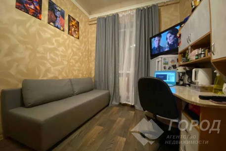 Продам гостинку, Гагарина проспект, Проспект Гагарина метро, Код: 814413/1