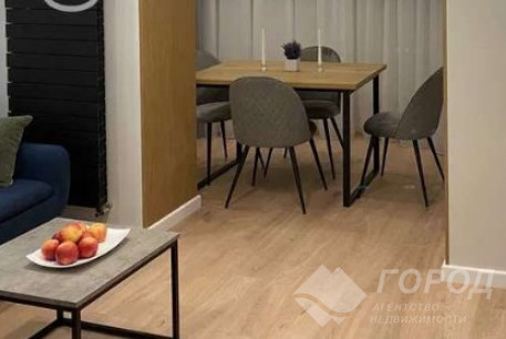 Продам 2-х кімнатну квартиру в новобудові, Центр, Код: 814437/1