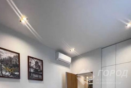 Продам 2-х кімнатну квартиру в новобудові, Центр, Код: 814437/1