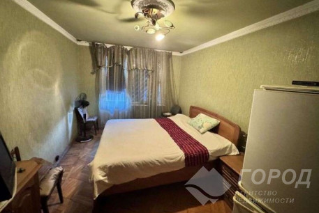 Продам 3-х кімнатну квартиру, Гагарина проспект, Спортивная метро, Код: 814449/1