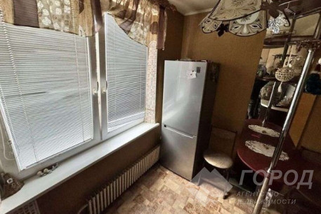 Продам 3-х кімнатну квартиру, Гагарина проспект, Спортивная метро, Код: 814449/1