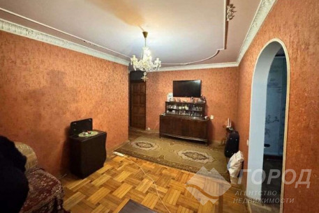 Продам 3-х кімнатну квартиру, Гагарина проспект, Спортивная метро, Код: 814449/1