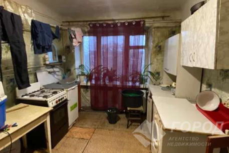 Сдам гостинку, Новые дома, Армейская метро (Советской Армии), Код: 814460/1