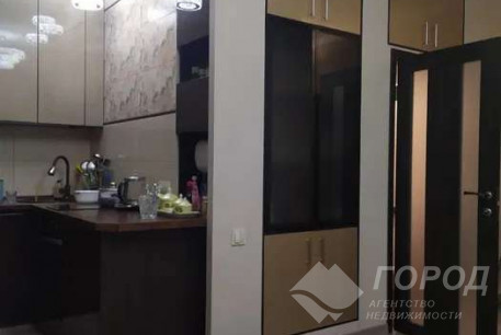 Продам 3-х кімнатну квартиру, ХТЗ, ХТЗ метро, Код: 814489/1