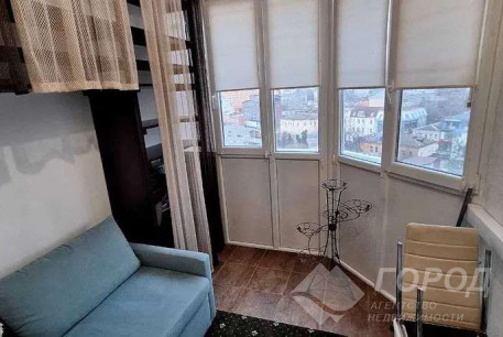 Продам 2-х кімнатну квартиру, Центр, Код: 814491/1