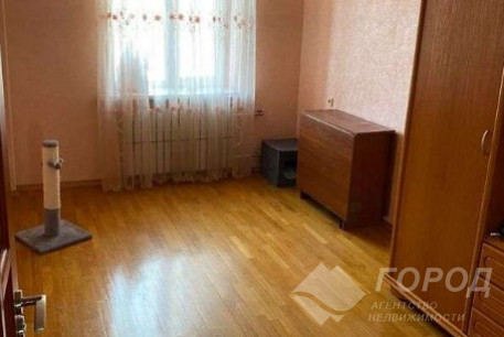 Продам 3-х кімнатну квартиру, Гагарина проспект, Защитников Украины метро (Площадь Восстания), Код: 814514/1