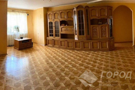 Продам 3-х кімнатну квартиру, Гагарина проспект, Защитников Украины метро (Площадь Восстания), Код: 814514/1